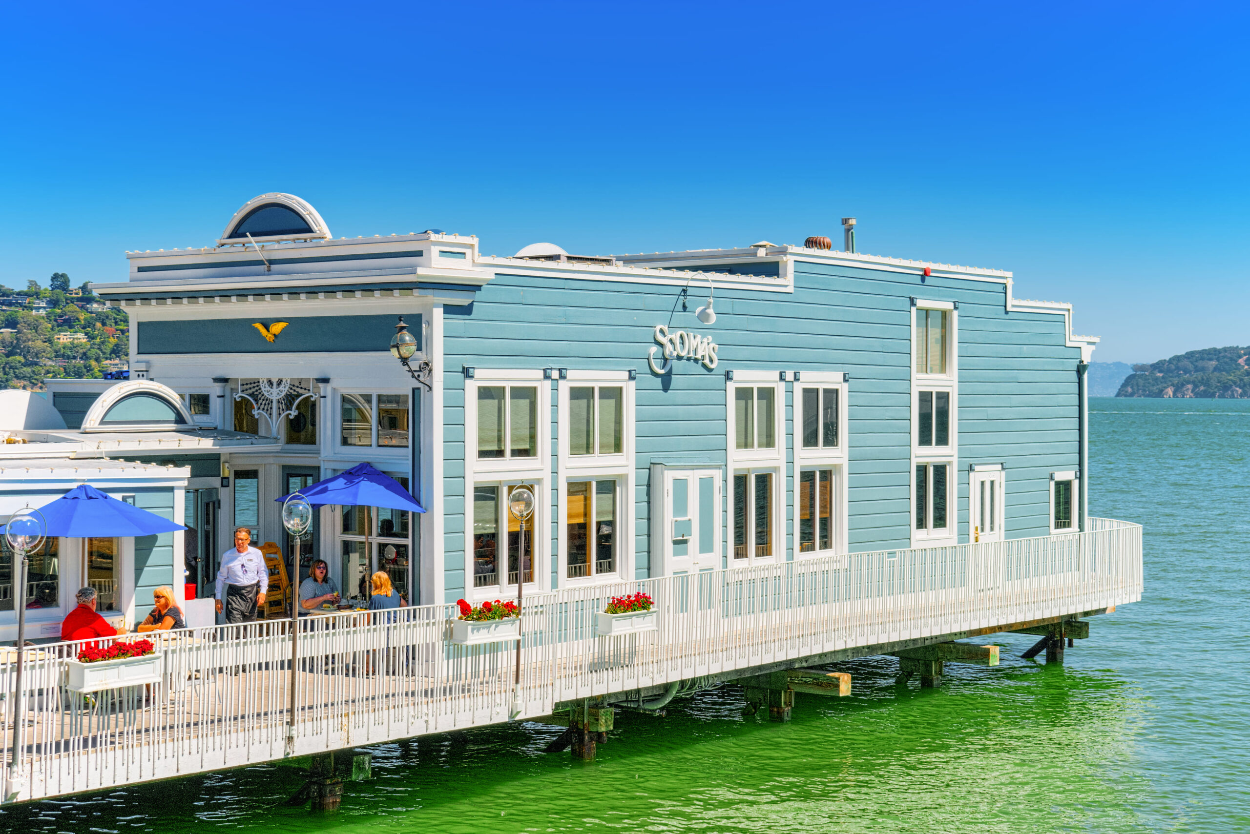 Seaside restaurant with outdoor, deck seating in Sausalito, CA.