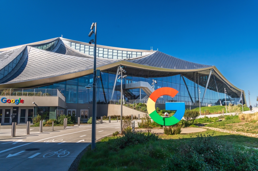 he Google sign at Google headquarters also known as Googleplex in Silicon Valley, CA.<br />
